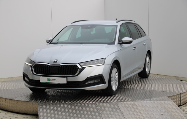 ŠKODA Octavia IV Combi Ambition vehicle-image