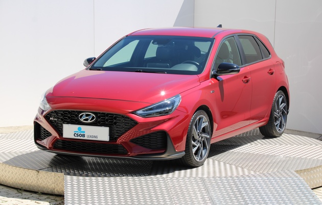 HYUNDAI i30 N Line + vehicle-image