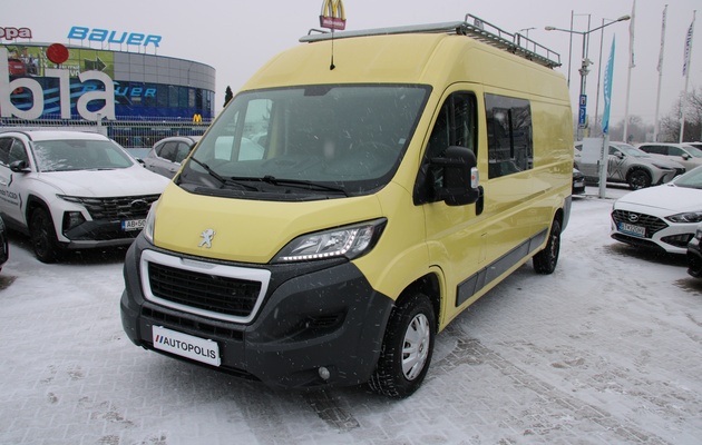 PEUGEOT Boxer vehicle-image
