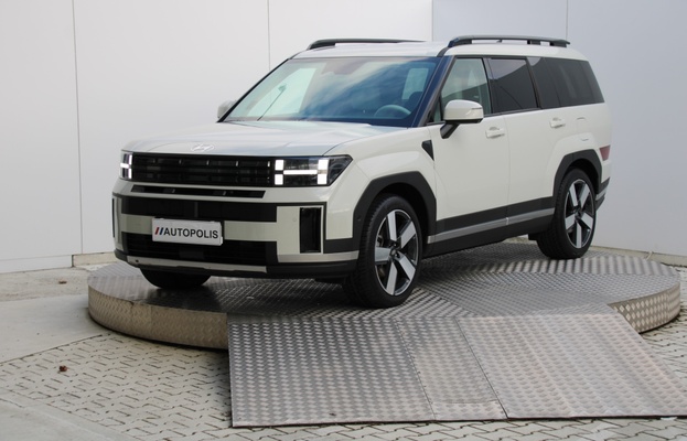 HYUNDAI Santa Fe PHEV Premium vehicle-image