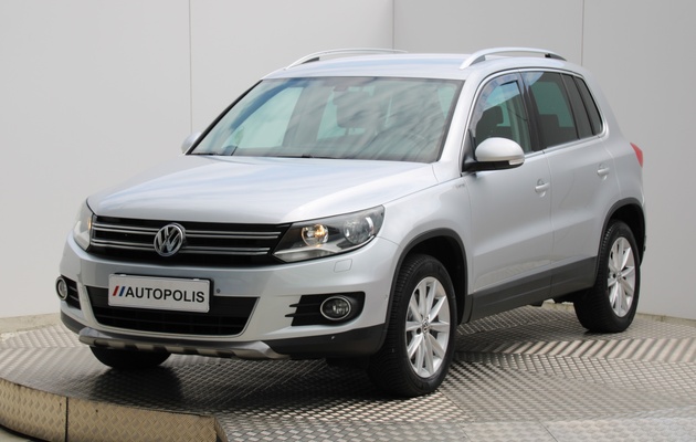 VOLKSWAGEN Tiguan Sport vehicle-image