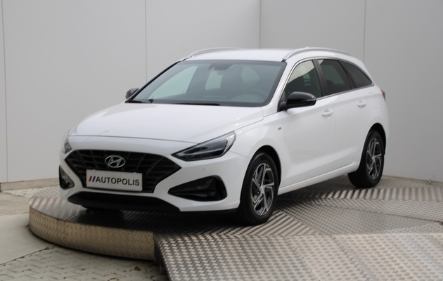 HYUNDAI i30 CW Play vehicle-image