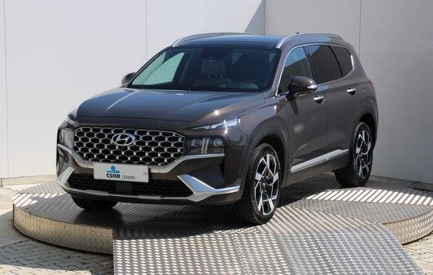 HYUNDAI Santa Fe Premium vehicle-image