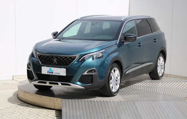 PEUGEOT 5008 GT vehicle-image