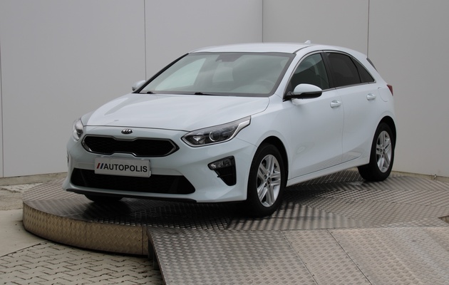 KIA Ceed Gold vehicle-image