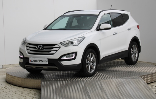 HYUNDAI Santa Fe Elegance vehicle-image