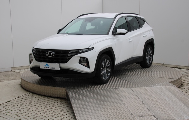 HYUNDAI Tucson Family vehicle-image