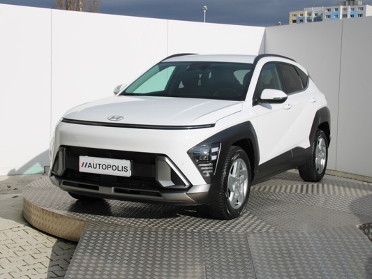 Hyundai KONA Family vehicle-image