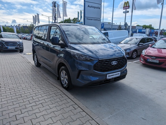 Ford Tourneo Custom Family