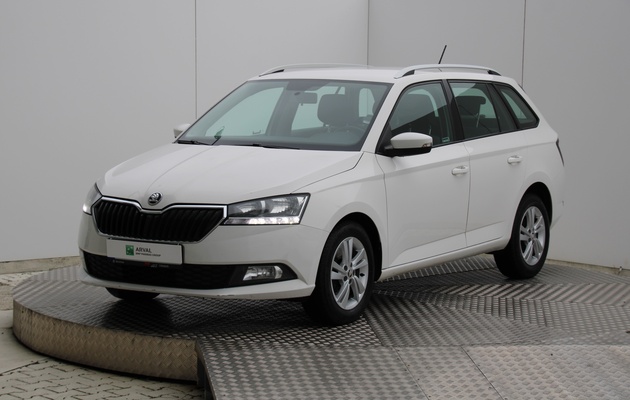 ŠKODA Fabia Combi Ambition vehicle-image