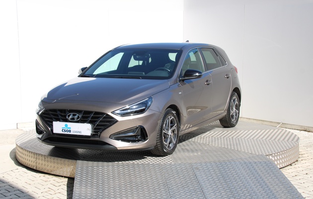 HYUNDAI i30 Play vehicle-image