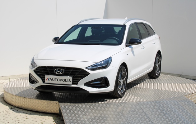 HYUNDAI i30 CW Play vehicle-image