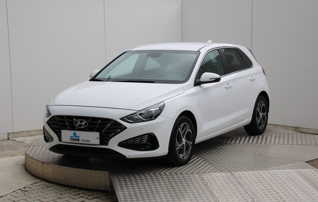 HYUNDAI i30 vehicle-image
