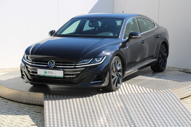 VOLKSWAGEN Arteon R-Line