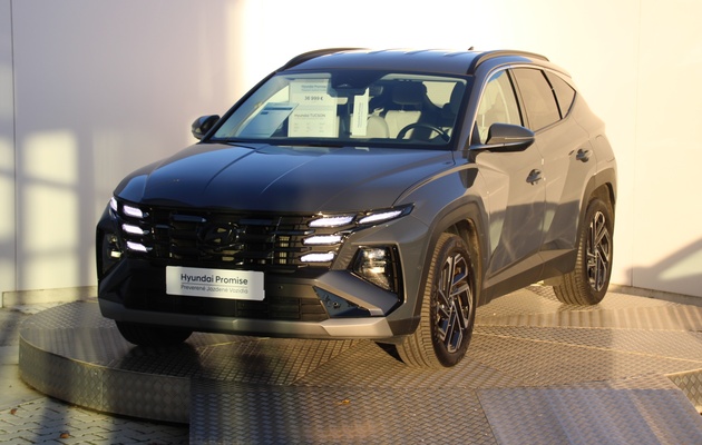 HYUNDAI Tucson FL Premium vehicle-image