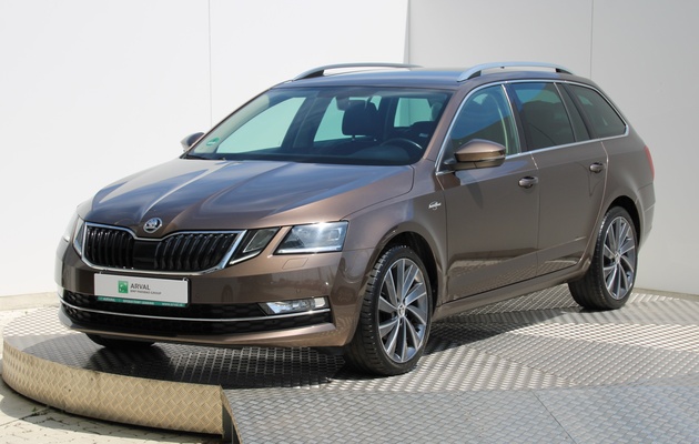 ŠKODA Octavia Combi Laurin & Klement vehicle-image