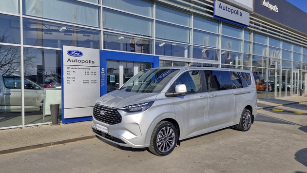 FORD Custom Tourneo Titanium X vehicle-image