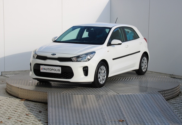 KIA Rio Silver