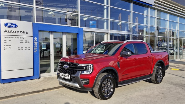 FORD Ranger Wildtrak vehicle-image