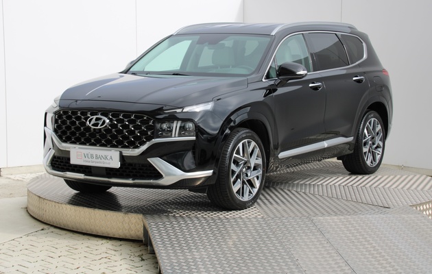 HYUNDAI Santa Fe Premium + Luxury Pack vehicle-image