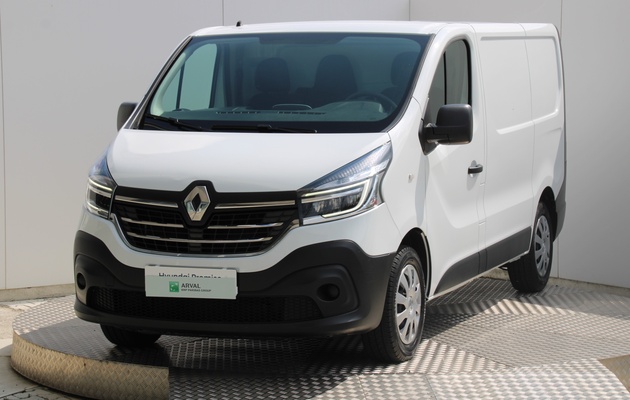 RENAULT Trafic Cool vehicle-image