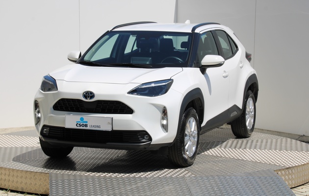TOYOTA Yaris Cross Dynamic vehicle-image