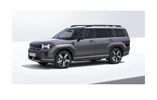 Hyundai SANTA FE Plug-In Hybrid Premium vehicle-image