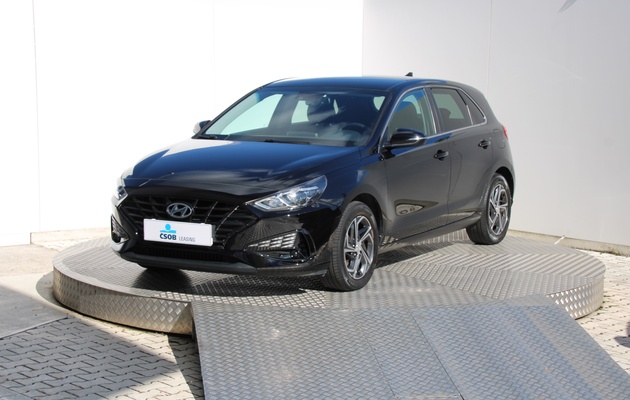 HYUNDAI i30 Family vehicle-image