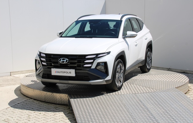 HYUNDAI Tucson Hybrid Family vehicle-image