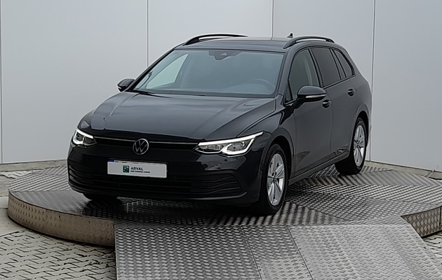 VOLKSWAGEN Golf VIII Variant Life vehicle-image
