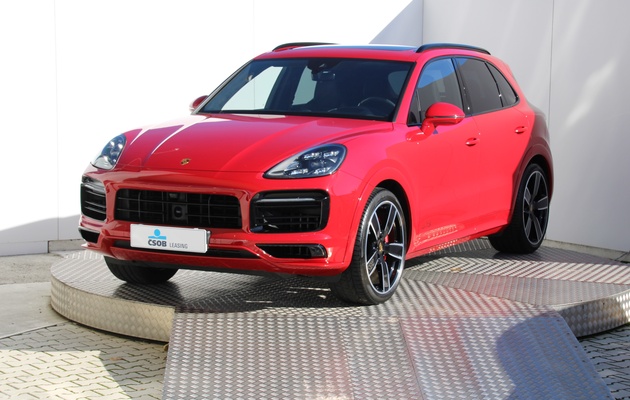 PORSCHE Cayenne GTS vehicle-image