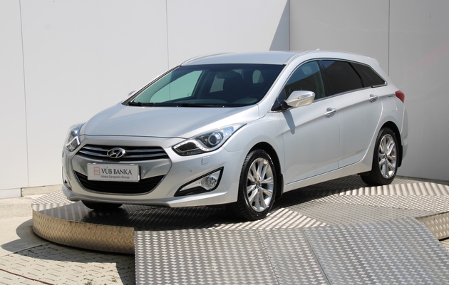 HYUNDAI i40 CW Bussines vehicle-image