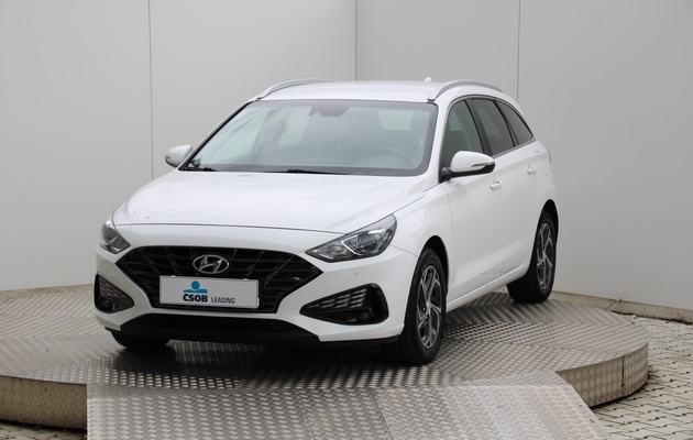 HYUNDAI i30 CW Family vehicle-image