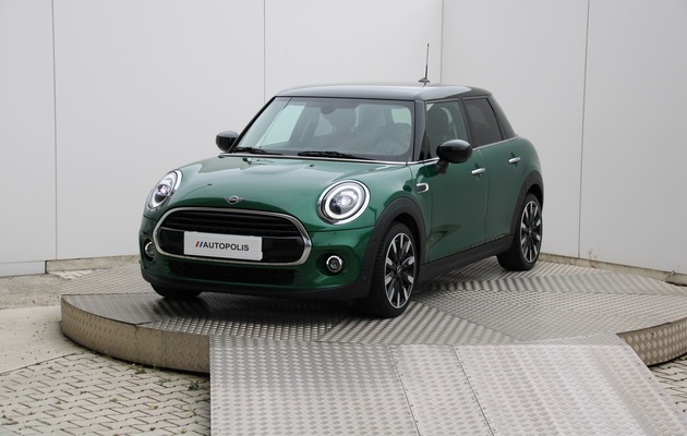 Mini Cooper vehicle-image