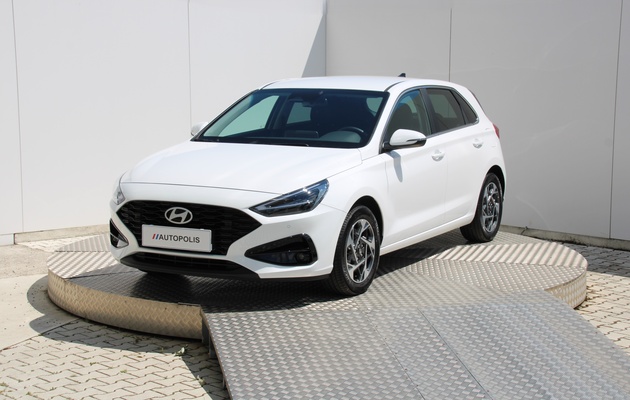 HYUNDAI i30 Family vehicle-image