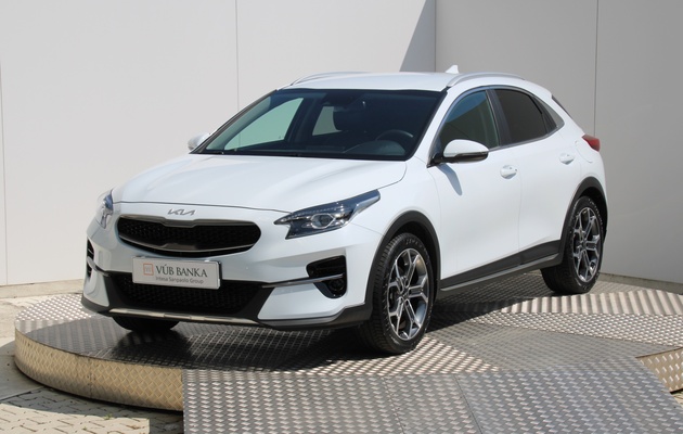 KIA XCeed GOLD+ Smart Pack vehicle-image