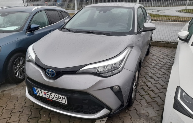TOYOTA C-HR vehicle-image