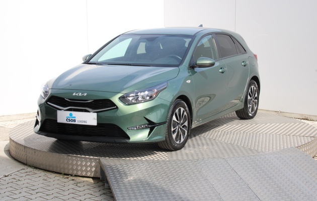 KIA ceed vehicle-image