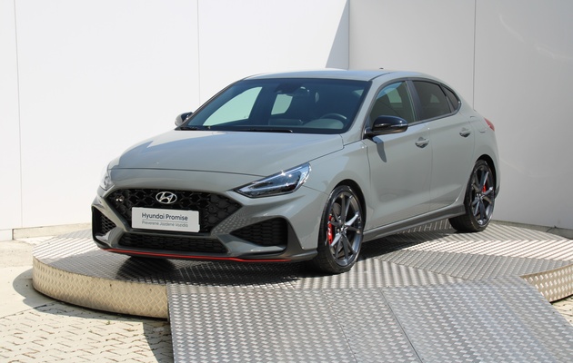 HYUNDAI i30 N Fastback Performance vehicle-image