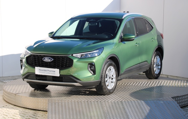 FORD Kuga Titanium vehicle-image