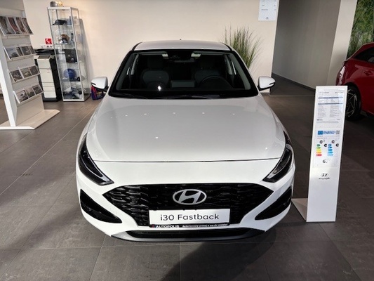 HYUNDAI i30 FL II Fastback Comfort+ vehicle-image