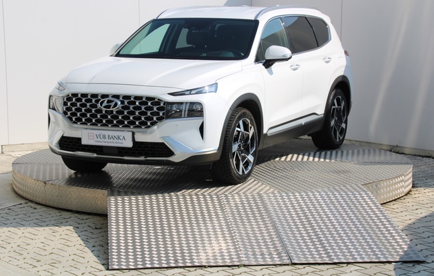 HYUNDAI Santa Fe Premium vehicle-image