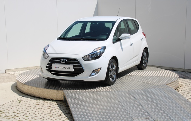 HYUNDAI ix20 FL (MY19) NAVI edition vehicle-image