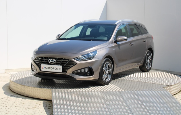 HYUNDAI i30 CW Family vehicle-image