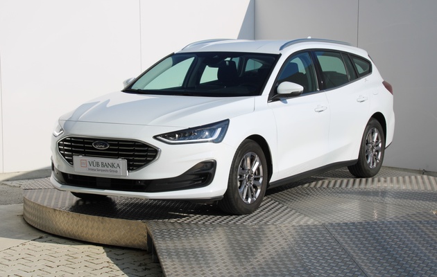 FORD Focus Combi Titanium vehicle-image