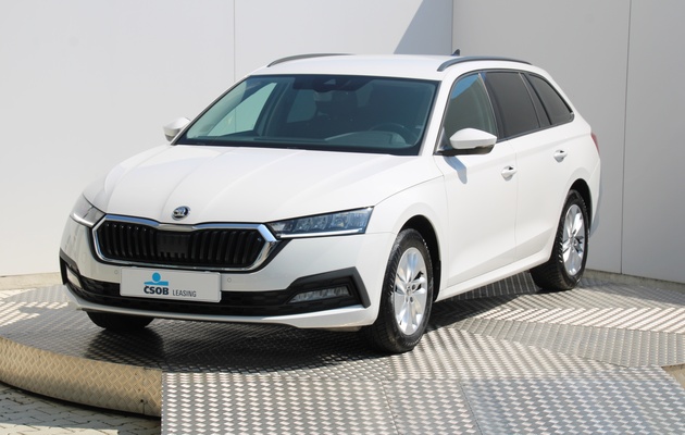 ŠKODA Octavia IV Combi Ambition vehicle-image