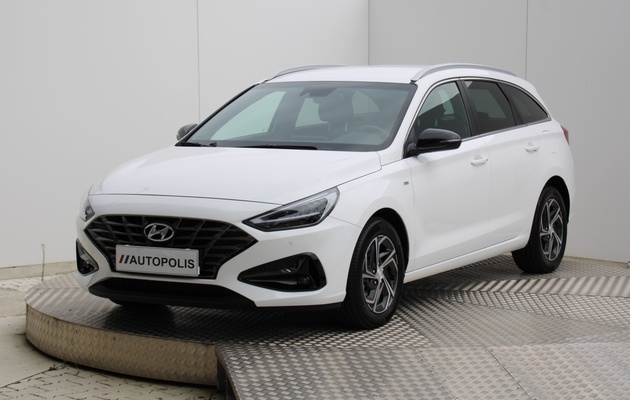 HYUNDAI i30 CW Play vehicle-image