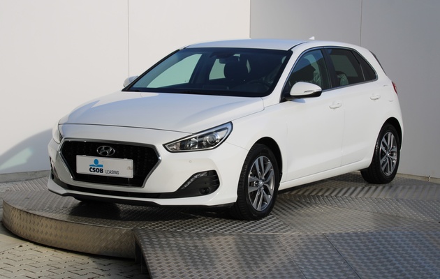 HYUNDAI i30 Family vehicle-image