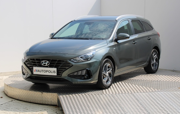 HYUNDAI i30 CW Family vehicle-image