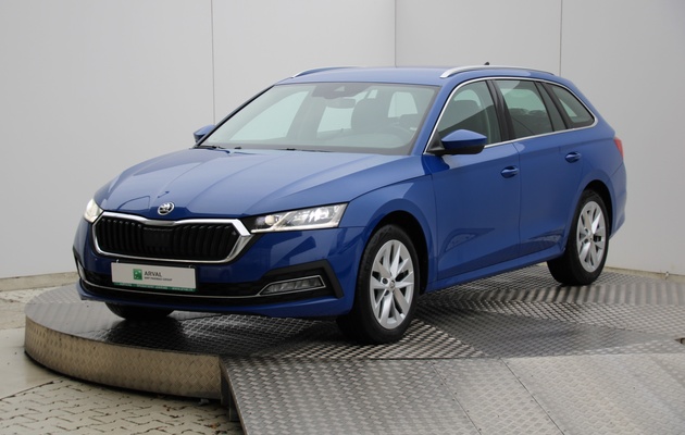 ŠKODA Octavia IV Combi Style vehicle-image